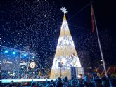 La iluminacin del rbol de Adolfo Surez y de las calles y plazas marca el inicio de la Navidad en Alcantarilla