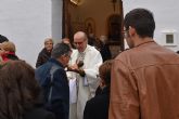 El barrio de San Pedro disfruta de una misa de Reyes Magos cantada por la campana de auroros torrena