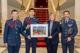 La alcaldesa de Cartagena recibe a los alumnos de la Academia General del Aire