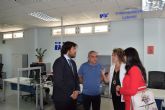 Miguel Motas visita la Oficina de Empleo de Murcia-Sur
