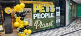 Guaw apertura en SOM Multiespai su primera tienda en Barcelonacon una gran fiesta por y para animales