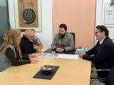 El Ayuntamiento de La Unión recibe la visita de representantes de la Fundación Dr. Pérez Pallarés El Ayuntamiento de La Unión recibe la visita de representantes de la Fundación Dr. Pérez Pallarés