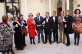 El presidente de la Comunidad recibe en el Palacio de San Esteban a los premiados con la Medalla de Oro del Foro Europa 2001