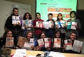 La UMU recibe material para aprender japonés subvencionado por la Fundación Japón de Madrid