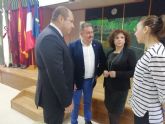 El alcalde acompaña al cónsul honorario de Francia en la Región de Murcia en una jornada formativa organizada por el Departamento de Lengua Francesa en el IES Prado Mayor