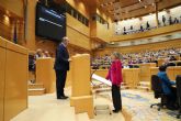 María Dolores Flores toma posesión de su escaño como senadora