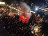 Miles de murcianos disfrutan en la Glorieta con la fantasa del estreno del Cuento de Navidad