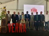 Fernando López Miras asiste al acto de presentación de la cerveza ´Verna´ de Estrella de Levante