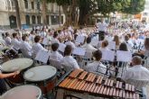 Sones de bandas de msica en la Plaza de San Francisco