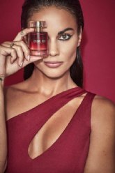 Equivalenza presenta Sensual Soul, el nuevo perfume de Lara lvarez