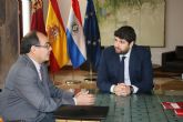 Fernando Lpez Miras recibe al embajador de Paraguay en España