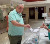 Fernando Martnez, candidato de EXISTE, ejerci su derecho al voto