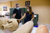 El Museo Arqueológico Municipal restaura su colección de ánforas del siglo III Antes de Cristo para exponerlas al público
