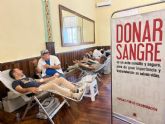 guilas muestra su lado ms solidario 'Donando al son'