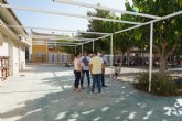 El Proyecto Sombra protege a los nios del calor en los colegios