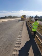 Refuerzan la seguridad vial de la autova que conecta Lorca con guilas mediante guas sonoras