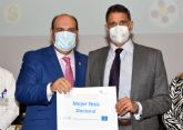 Premio a la Mejor Tesis Doctoral al doctor Javier Guerrero Fonseca, miembro del Comit Cientfico de la Fundacin Economa y Salud