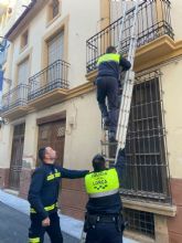 La Polic A Local Detiene A Una Persona Por Un Delito De Tentativa De