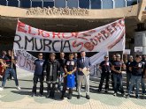 Pascual Salvador Hernndez, nico diputado regional de VOX en la Asamblea Regional de Murcia, apoya a los Bomberos en sus justas reivindicaciones