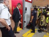 Fulgencio Perona visita el parque de Bomberos de Espinardo para evaluar el estado de las instalaciones y las posibles mejoras del parque