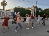 El swing y la nostalgia vuelven a la urbanizacin Marina de San Fulgencio