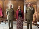 Visita institucional del coronel saliente y del coronel entrante y jefe del Regimiento de Artillera Antiarea nmero 73