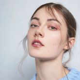 Ojos rosados y labios mordidos, la clave del desfile de Odette lvarez que viene a marcar tendencia beauty