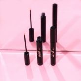 Uklash, la marca lder en srums de pestanas est a la venta en la web de belleza Pure Niche Lab