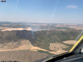 Efectivos del Plan Infomur colaboran en la extincin de un incendio en Tobarra en la vecina comunidad de Castilla-La Mancha