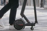 Facilitar el transporte del patinete elctrico en el transporte pblico con el soporte de Techmotion Electronics