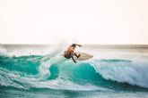 La playa de Berria es un lugar donde se puede practicar surf de la mano de Watsay Surf School