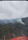 Servicios de Emergencia trabajan para extinguir Incendio Forestal en la sierra de la Pila, trmino municipal de Abarn