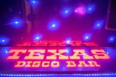 Una de las mejores experiencias de fiesta en Lloret de Mar la ofrece Texas Disco Bar