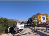 Servicios emergencia han intervenido en un accidente de tráfico, dónde un vehículo a volcado en la A-30 dirección Cartagena, Cieza