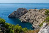 Descubriendo el atractivo natural de Cala Ratjada a pie en invierno