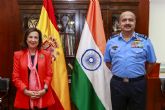 Robles y el jefe de la Fuerza Aérea de la India trasladan su deseo de reforzar la cooperación de ambos países en el ámbito de la seguridad, la defensa y la industria