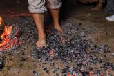 Glasswalking y firewalking, las actividades de Animatum para valientes