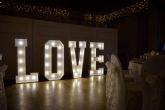 Letras luminosas para bodas, de la mano de BCN LETTERS