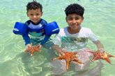 Visitar la playa Estrella de Mar con Cayman Ocean Adventures