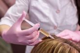 Tratamiento de mesoterapia capilar con frmacos para combatir la alopecia femenina y masculina