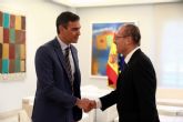 Pedro Sánchez se reúne con Hans Kluge para coordinar la acogida y tratamiento en España de 29 niños gazatíes diagnosticados con cáncer