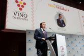 Luis Planas destaca el compromiso del Gobierno para apoyar y promocionar el vino espanol