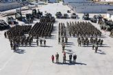 Las tropas españolas en Letonia reciben la visita del Rey y la ministra de Defensa