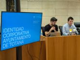 El Ayuntamiento de Totana estrena nueva Identidad Visual Corporativa con la que unificar la proyección comunicativa de la institución municipal - 3