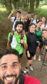 Los jvenes de Mula llegan a Arza en la mitad de su Camino de Santiago