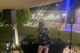 Ventajas de organizar eventos con equipamientos audiovisuales de alquiler en Barcelona e Ibiza con AlquilarSonido