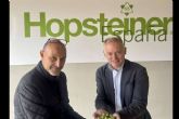 La Salve renueva su acuerdo con Hopsteiner, en su compromiso por el lúpulo de cercanía