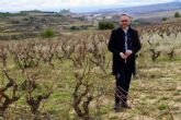 El reconocido sumiller Agustín Trapero recorrió Rioja Alta con Cornelio Dinastía