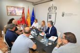 El Ayuntamiento, la Comunidad y el Comité de Empresa de Sabic acuerdan la creación de una mesa de trabajo El Ayuntamiento, la Comunidad y el Comité de Empresa de Sabic acuerdan la creación de una mesa de trabajo