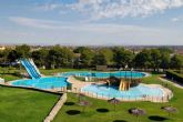 El Ayuntamiento abrirá este verano las piscinas e instalaciones deportivas de Los Canales El Ayuntamiento abrirá este verano las piscinas e instalaciones deportivas de Los Canales